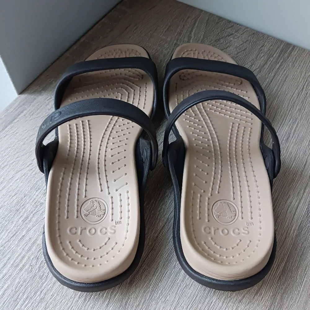 🌷 Crocs Cleo Open Toe Slide Sandal - Picture 8 of 13